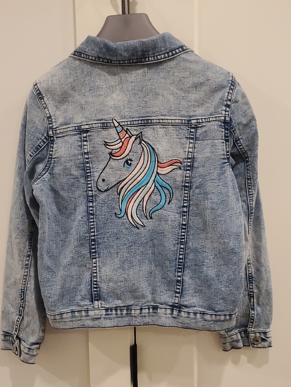 Super cute- youth embroidered Unicorn denim jacket sz.14 ptp 18.5"
